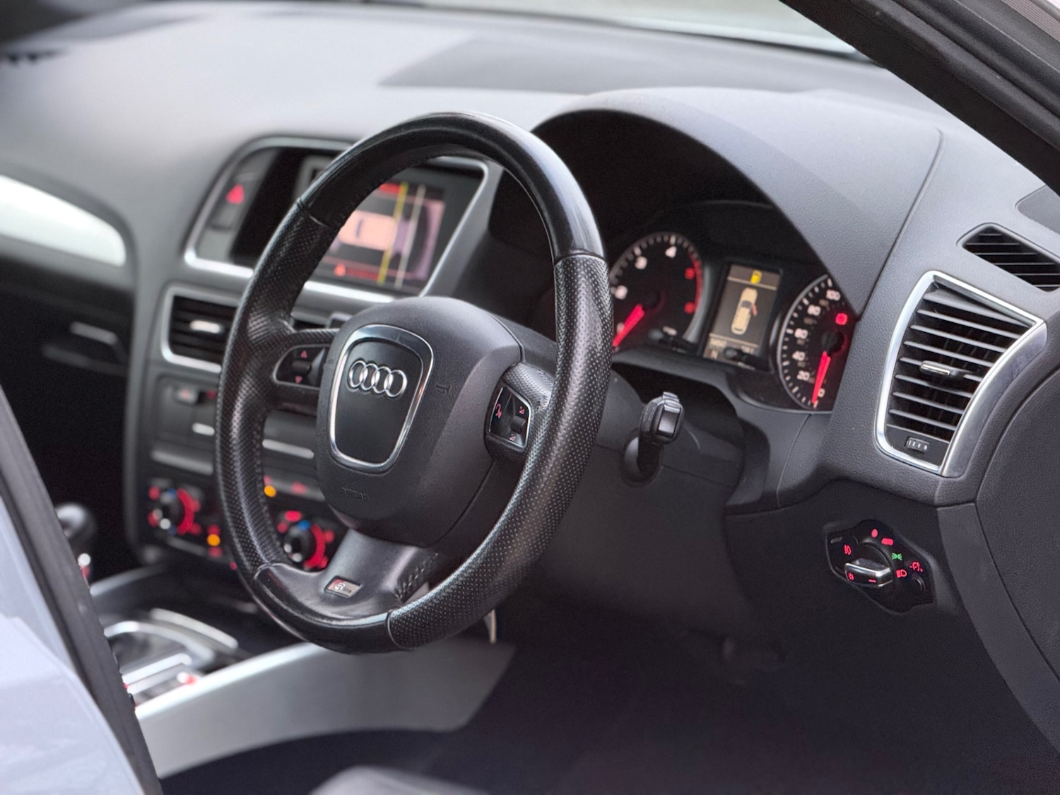 Used Audi Q5 2010 for sale - 77063246: Photo 20