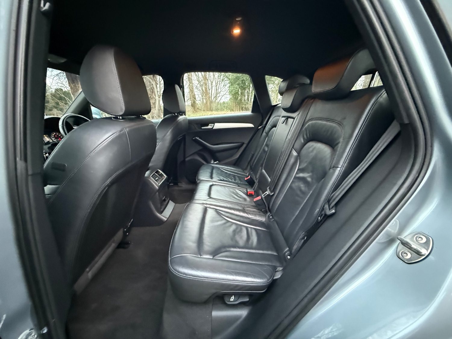 Used Audi Q5 2010 for sale - 77063246: Photo 9