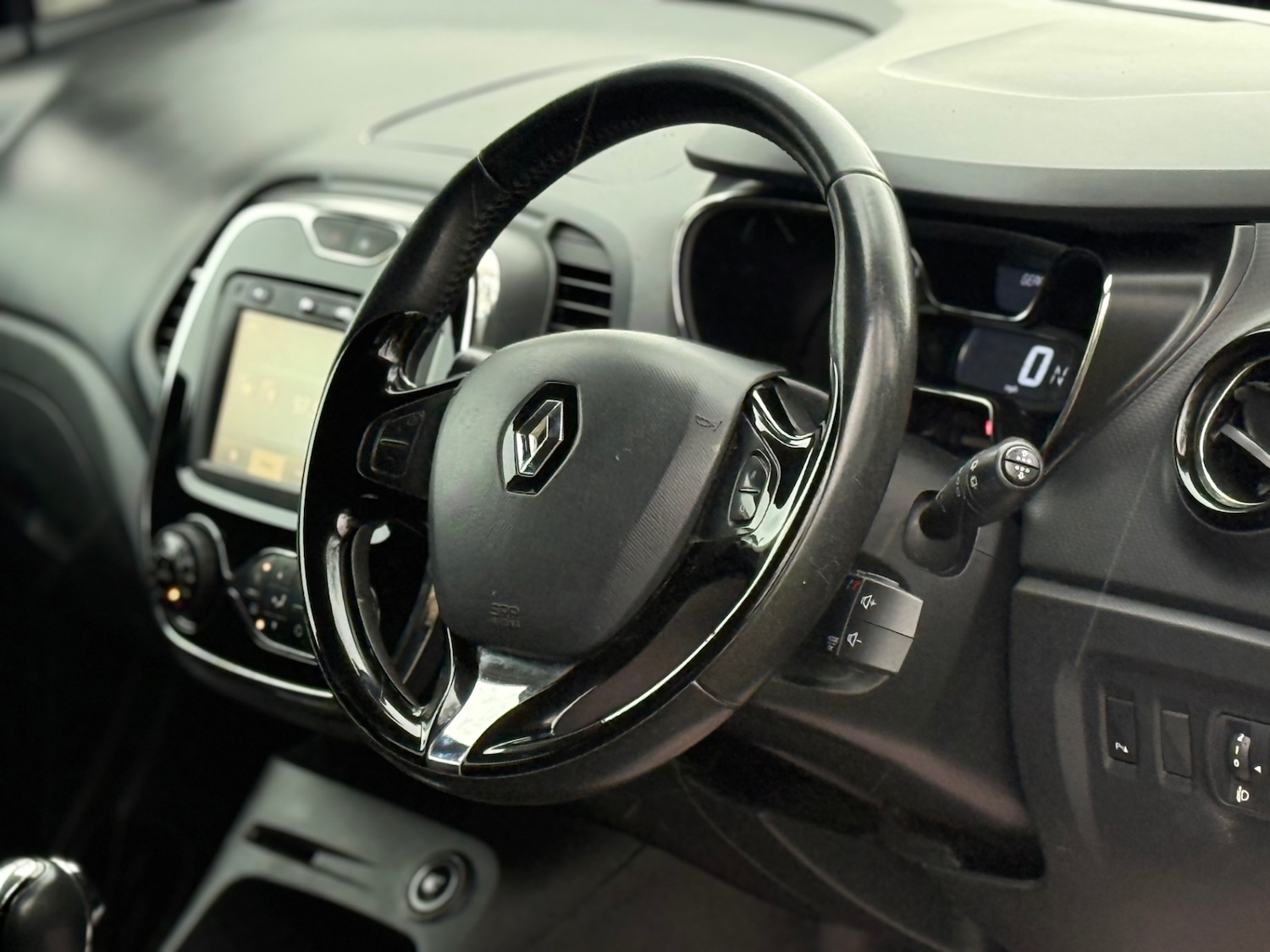 Used Renault Captur 2014 for sale - 77562991: Photo 10