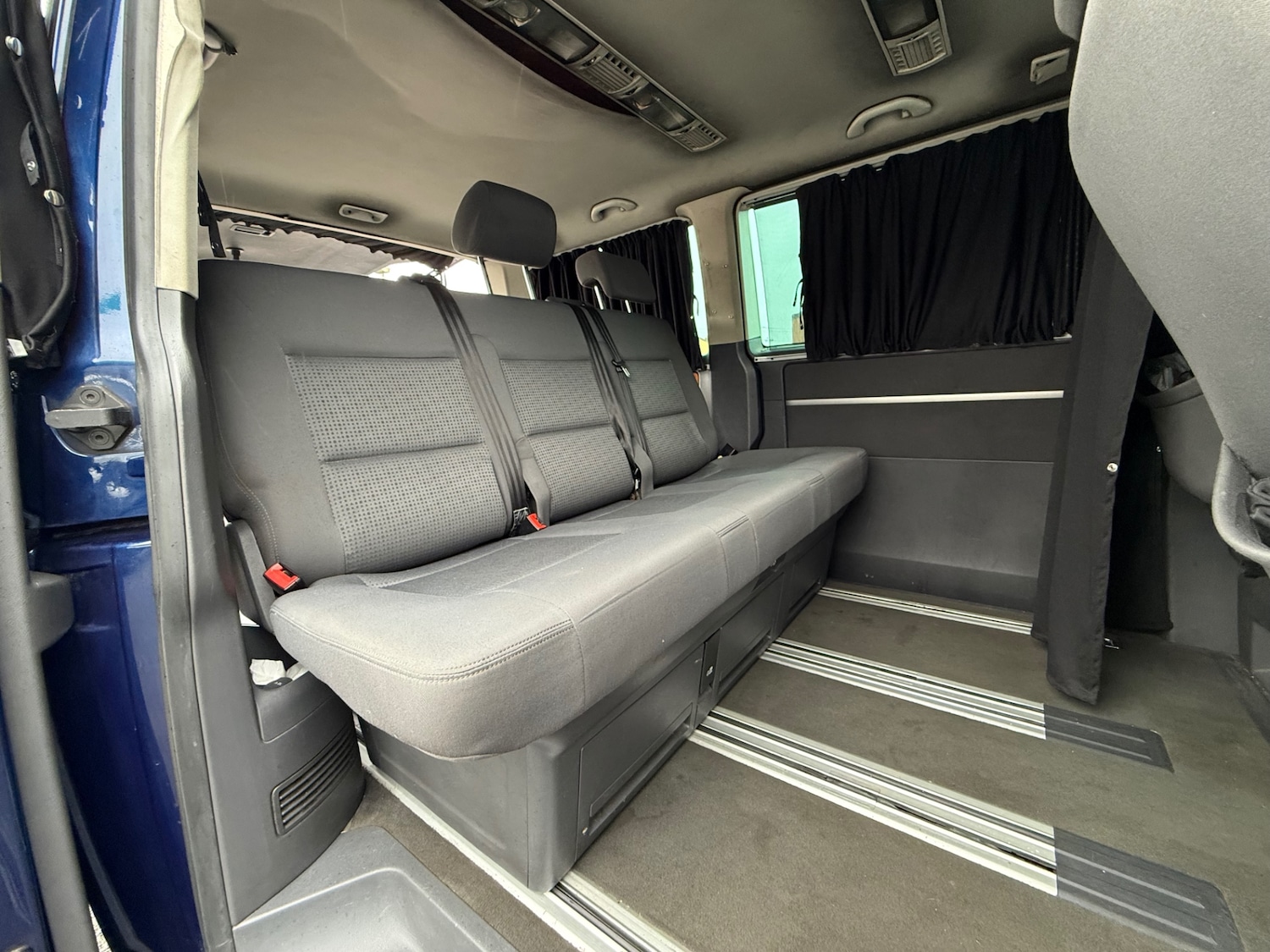 Used Volkswagen Caravelle 2005 for sale - 78000043: Photo 13