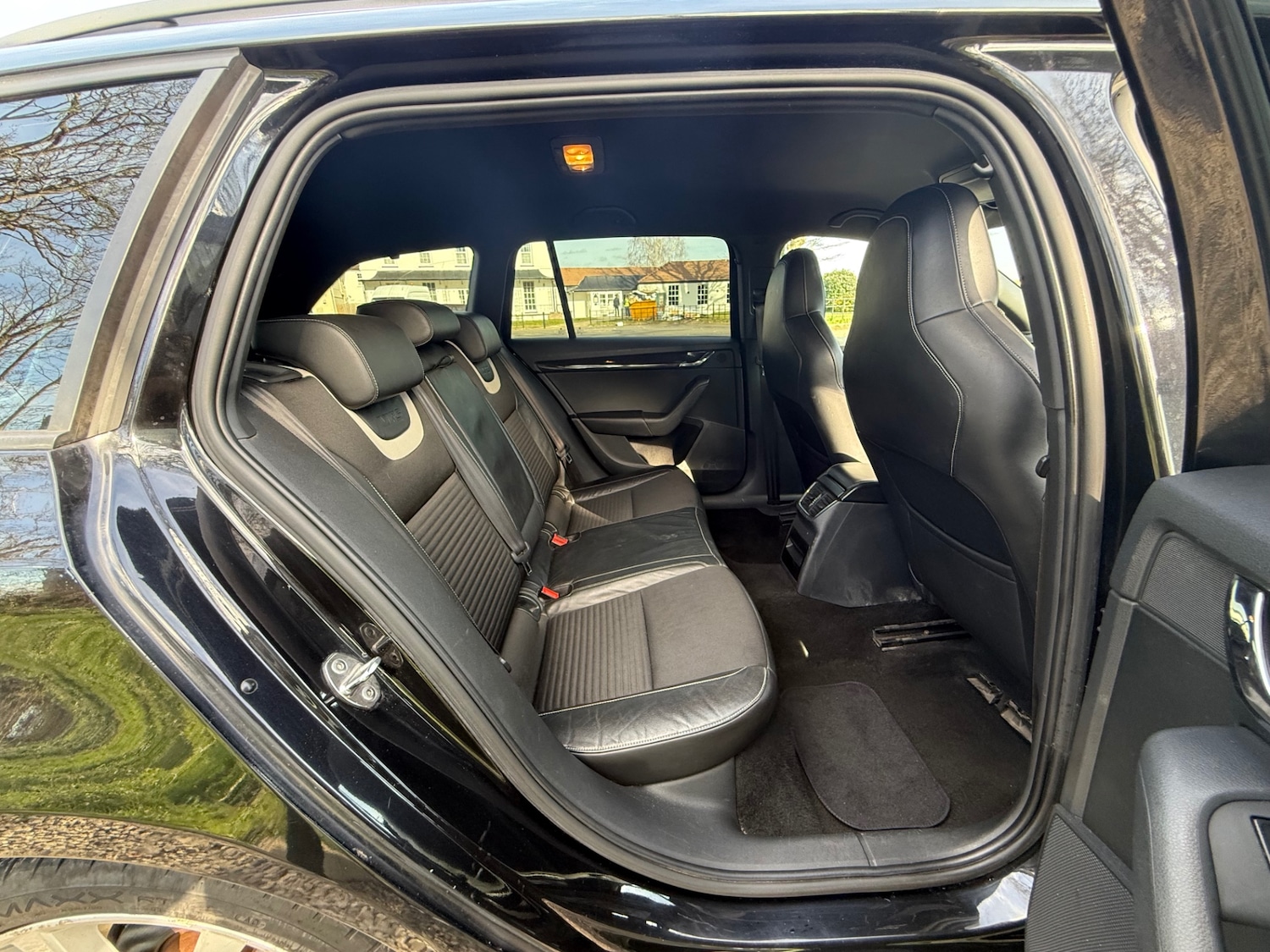 Used Skoda Octavia 2013 for sale - 77651512: Photo 32