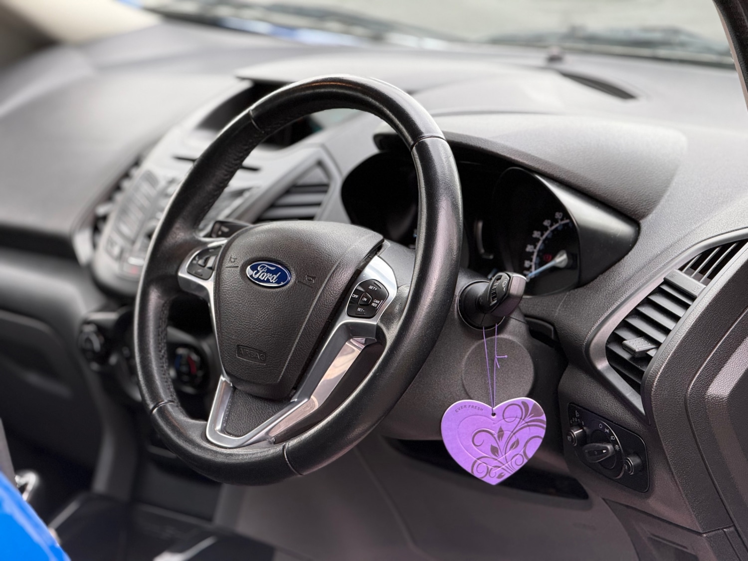 Used Ford Ecosport 2015 for sale - 77475175: Photo 30