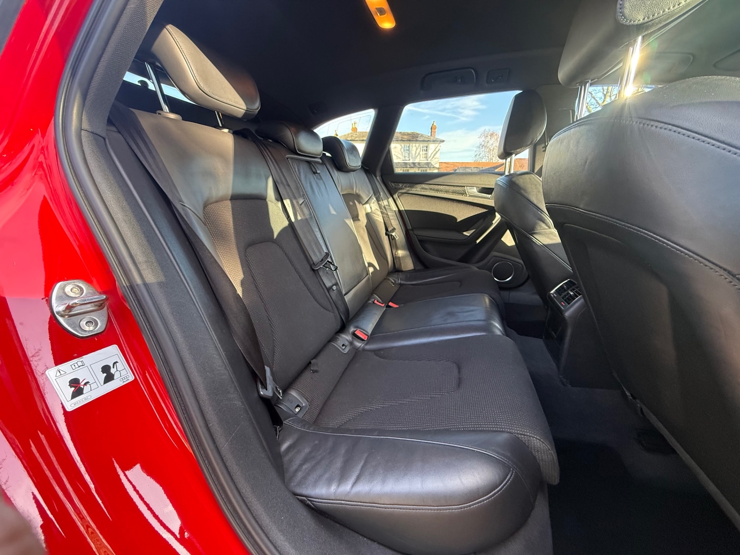 Used Audi A4 2011 for sale - 77220797: Photo 14