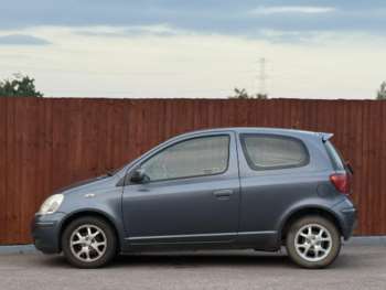 Used Toyota Yaris 2004 for sale - 75126726: Photo