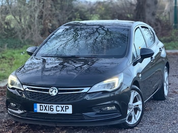 2016 (16) - 1.6 CDTi 16V SRi 5dr