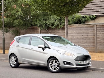 Used Ford Fiesta 2015 for sale - 79383356: Photo