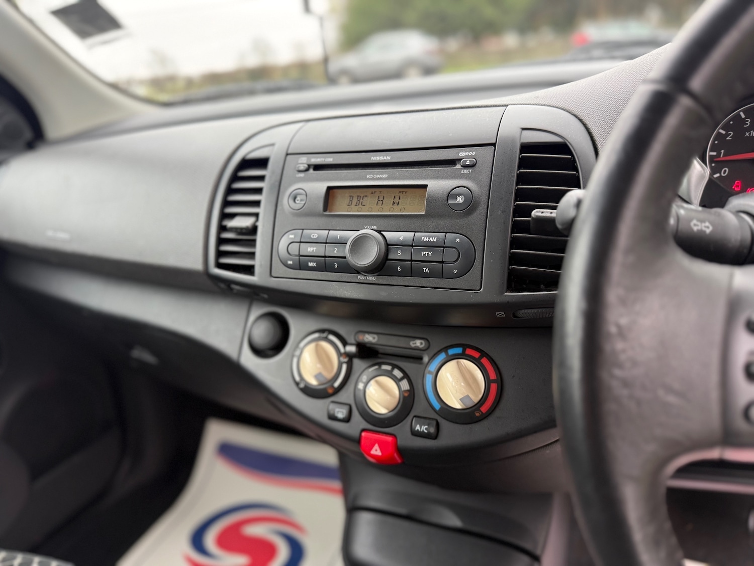 Used Nissan Micra 2005 for sale - 77240380: Photo 8