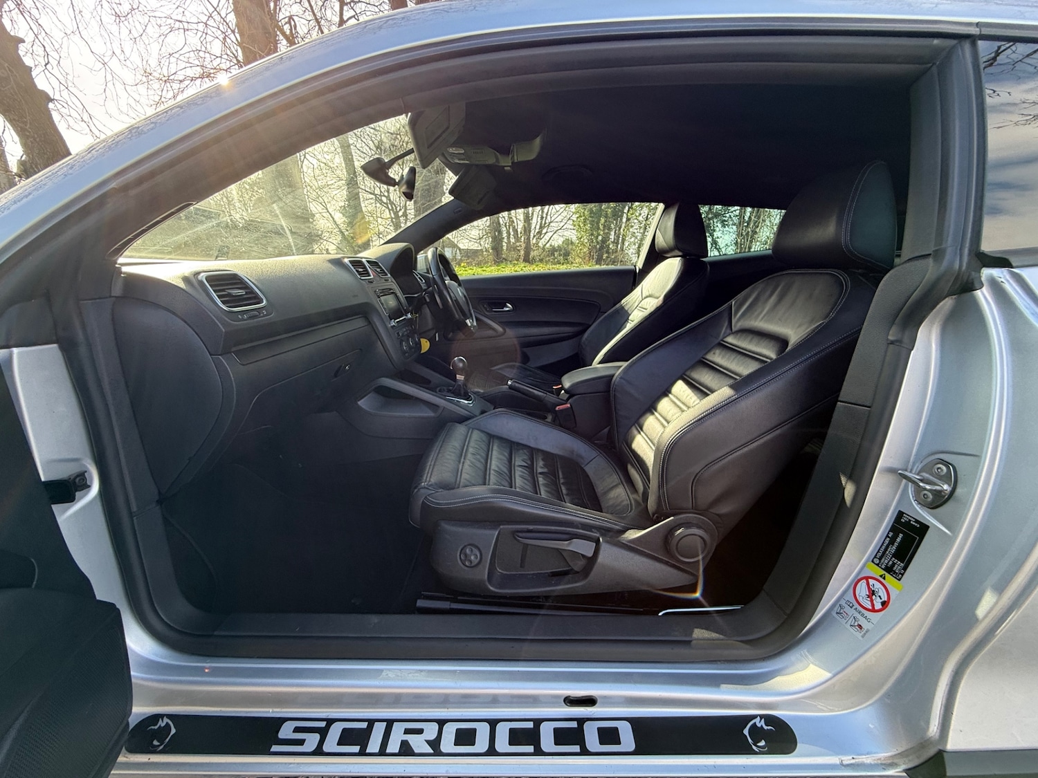 Used Volkswagen Scirocco 2009 for sale - 77639847: Photo 6