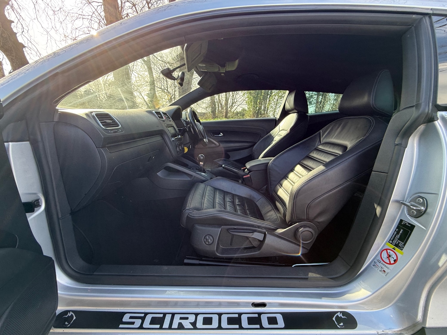 Used Volkswagen Scirocco 2009 for sale - 77639847: Photo 7