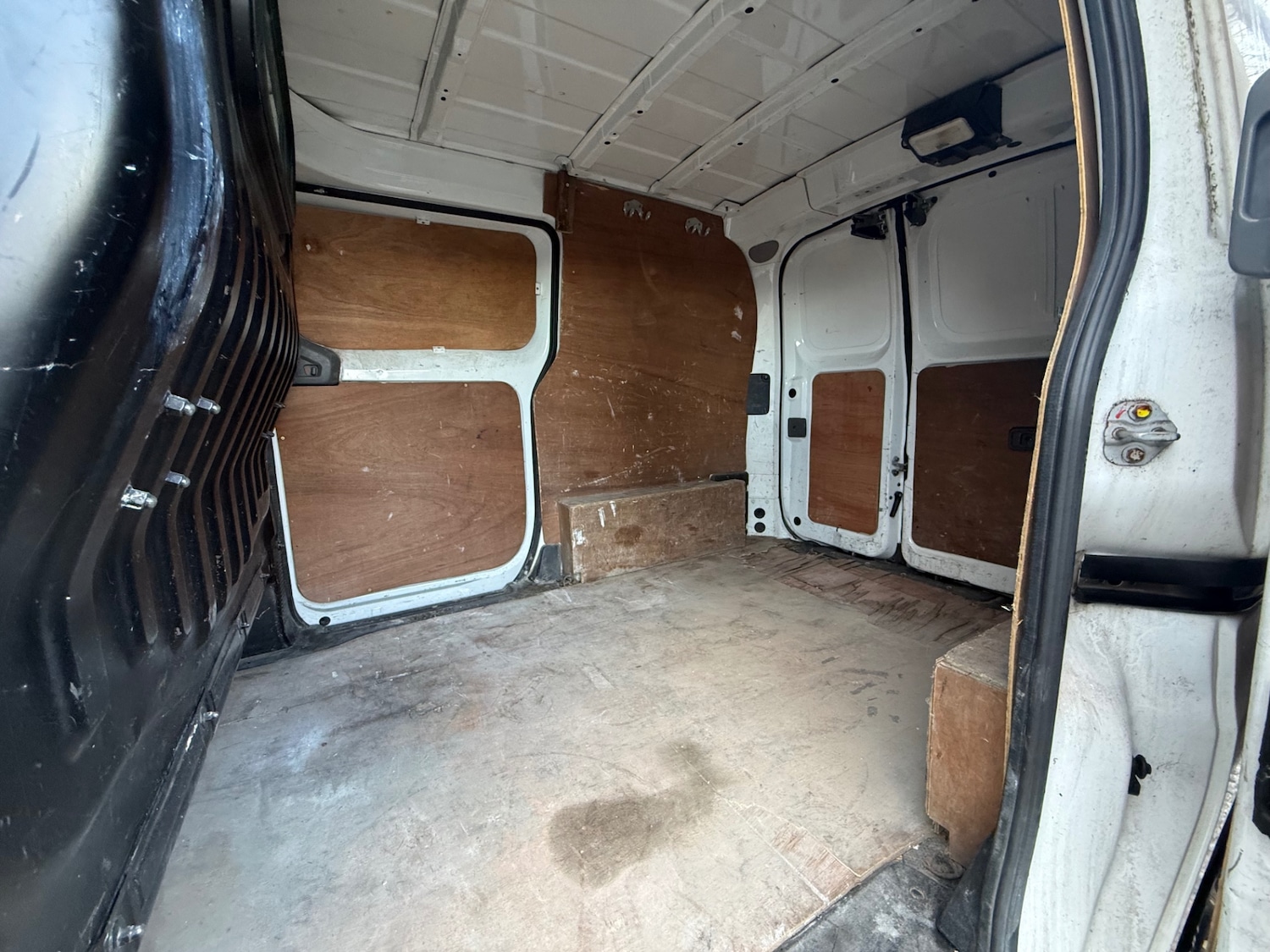 Used Nissan NV200 2012 for sale - 77324511: Photo 16