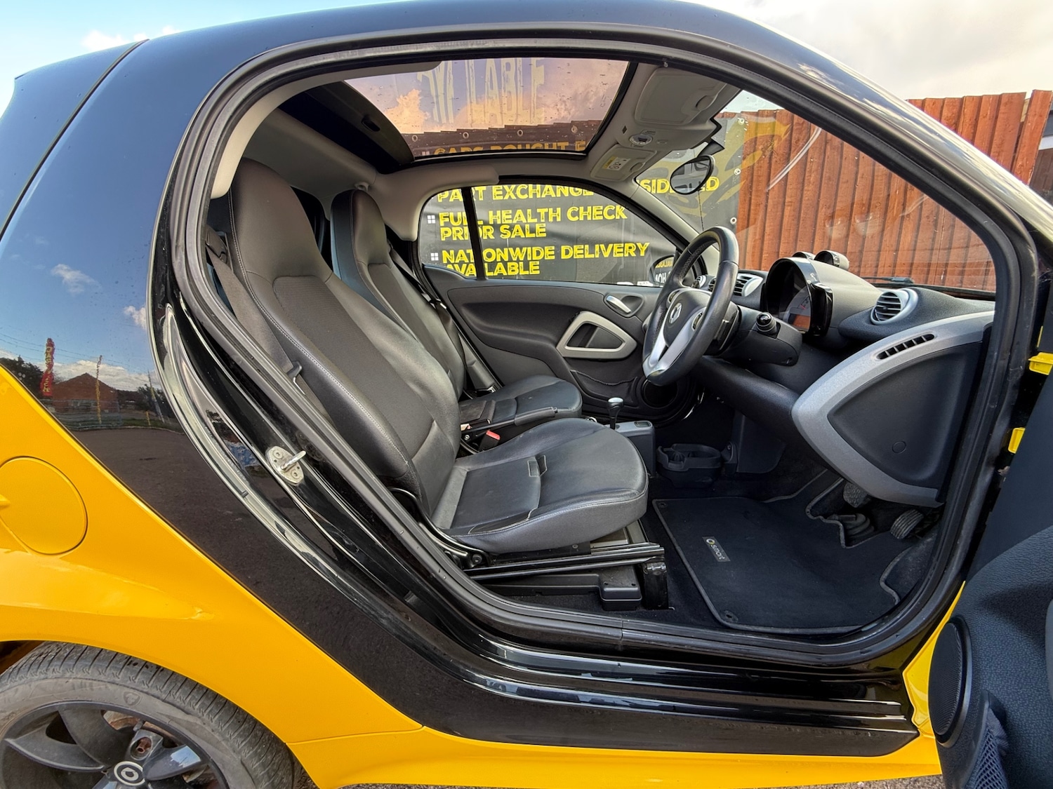 Used smart fortwo 2014 for sale - 78054438: Photo 19