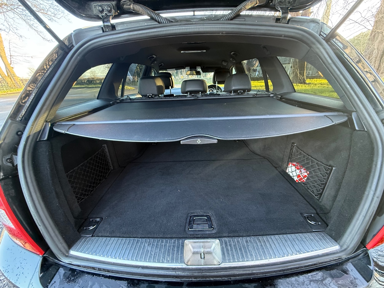 Used Mercedes-Benz C Class 2012 for sale - 77012432: Photo 37