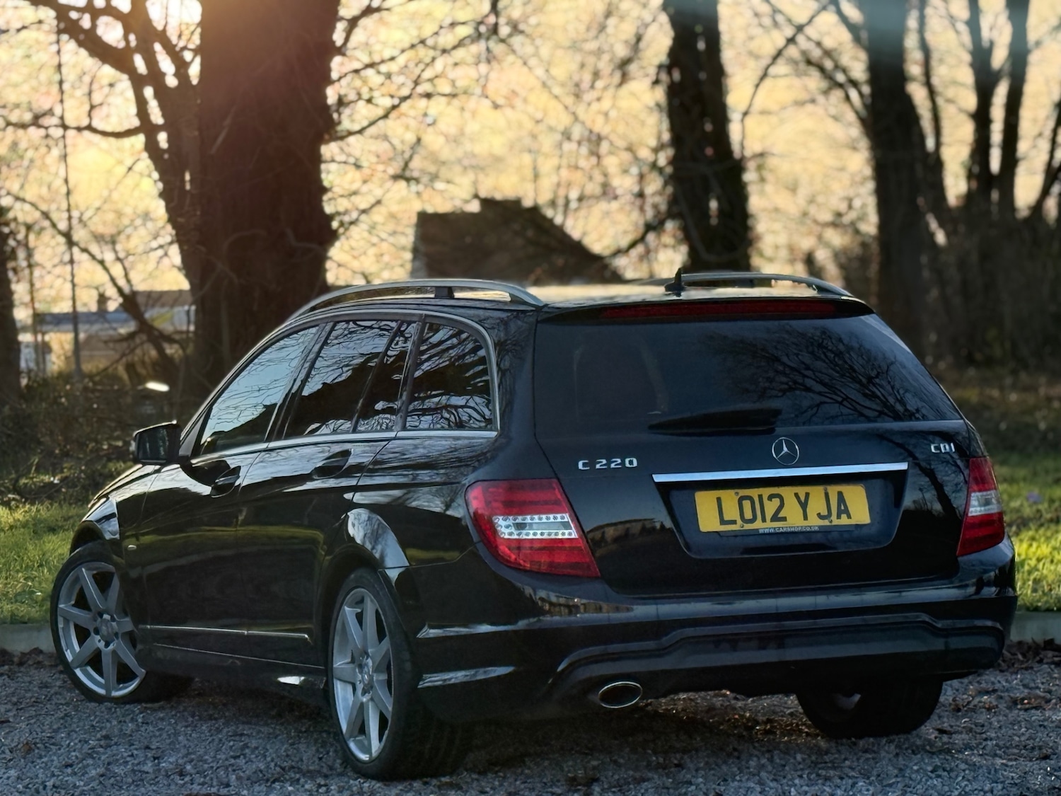 Used Mercedes-Benz C Class 2012 for sale - 77012432: Photo 4