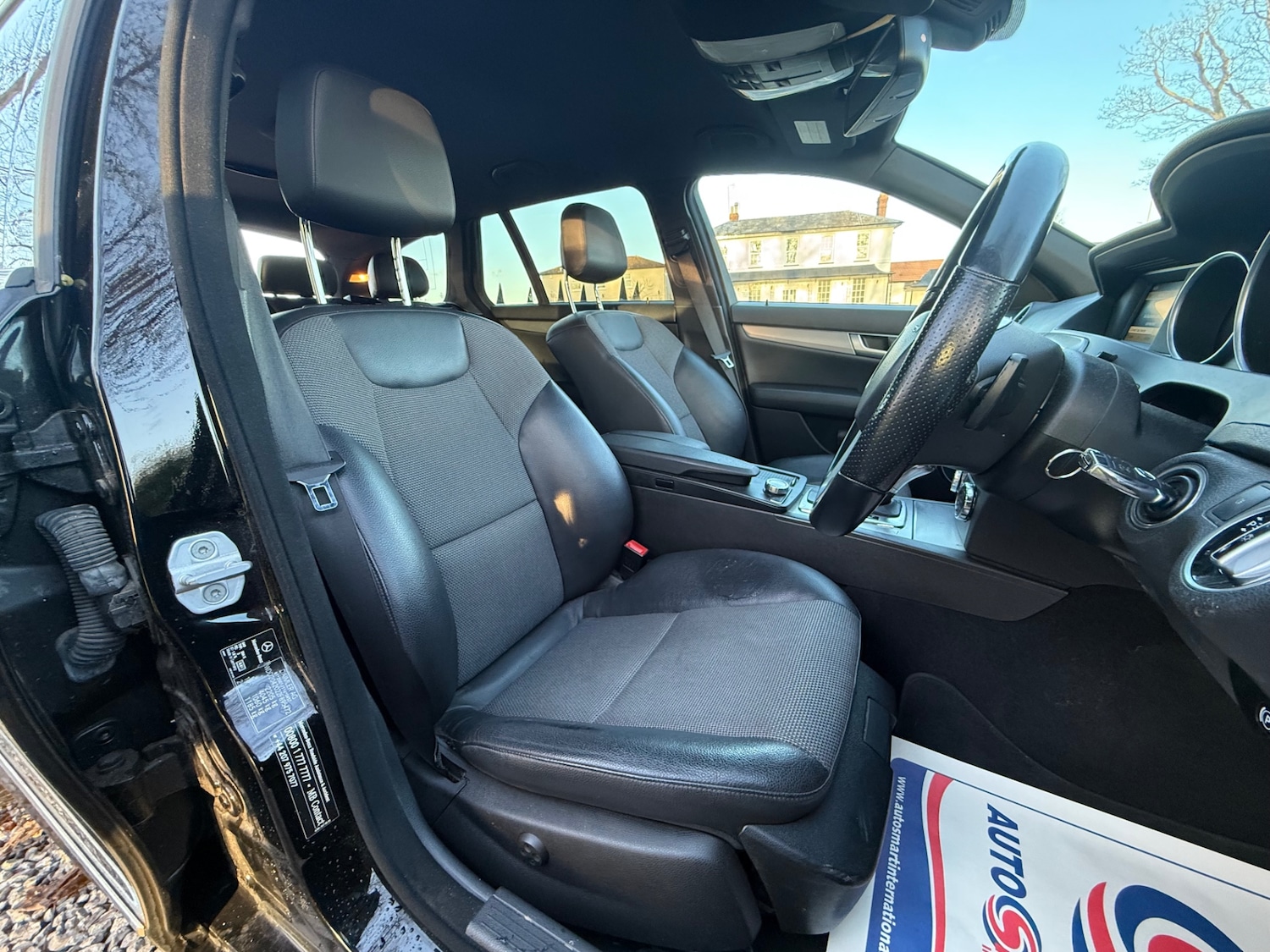 Used Mercedes-Benz C Class 2012 for sale - 77012432: Photo 7