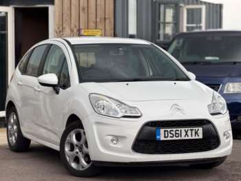2012 (61) - 1.4i White Euro 5 5dr
