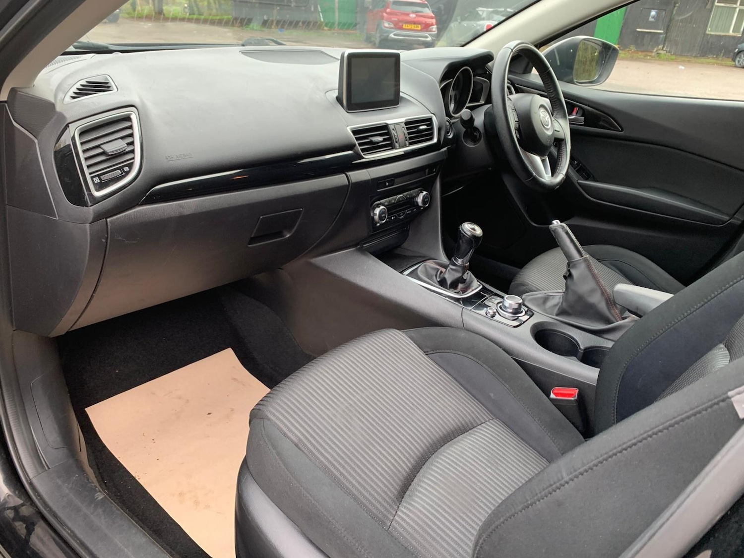 Used Mazda Mazda3 2015 for sale - 76742675: Photo 10