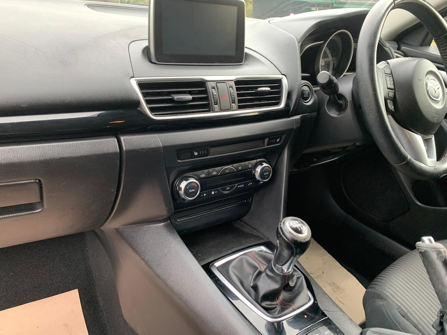 Used Mazda Mazda3 2015 for sale - 76742675: Photo 11