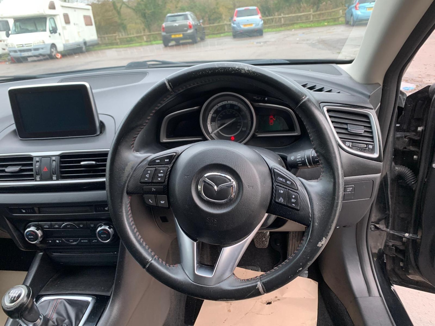 Used Mazda Mazda3 2015 for sale - 76742675: Photo 9