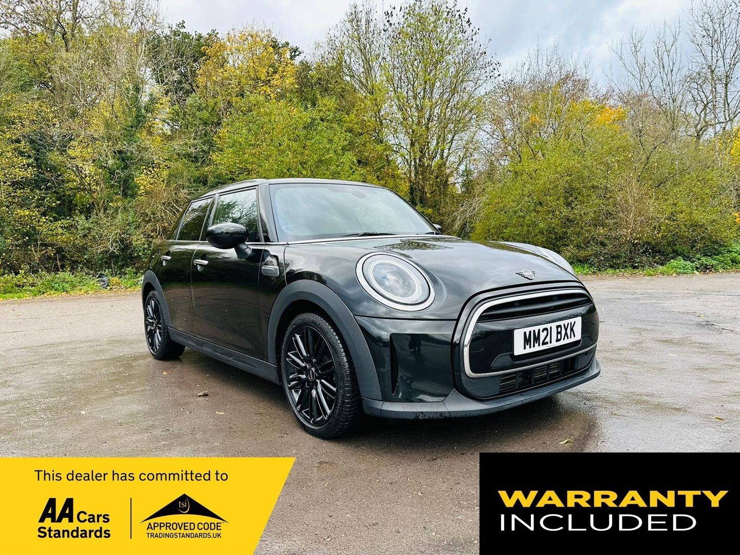 Used MINI Hatch 2021 for sale - 76432144: Photo 1