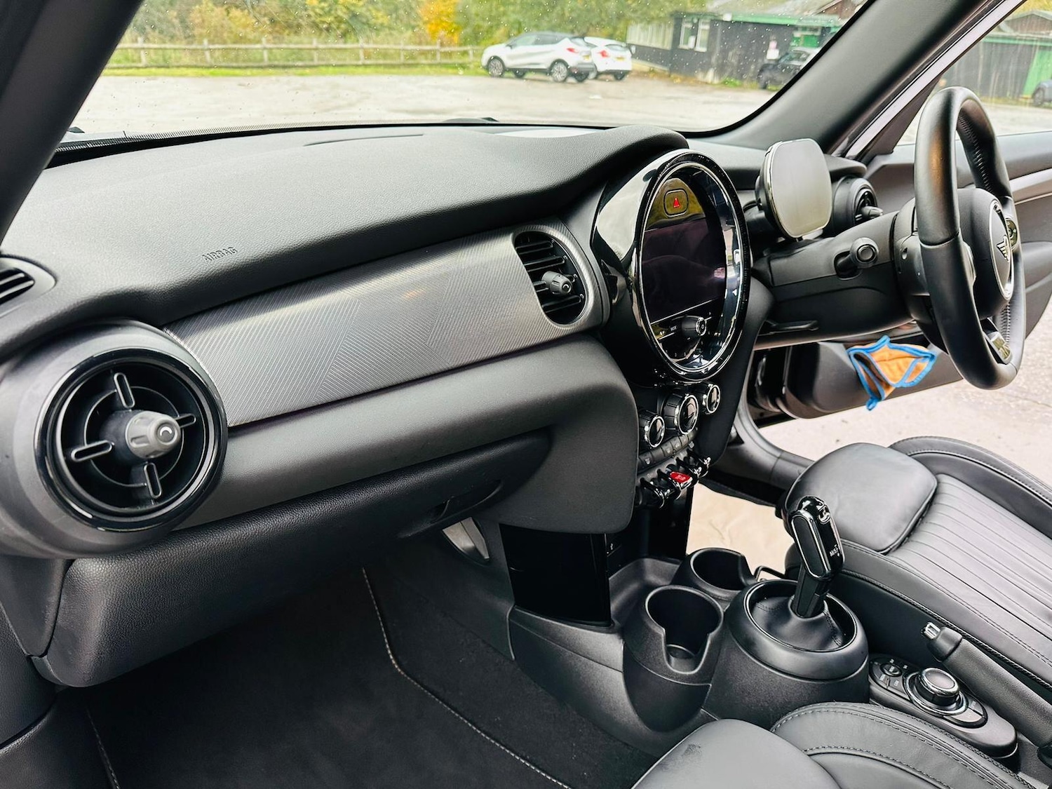 Used MINI Hatch 2021 for sale - 76432144: Photo 10