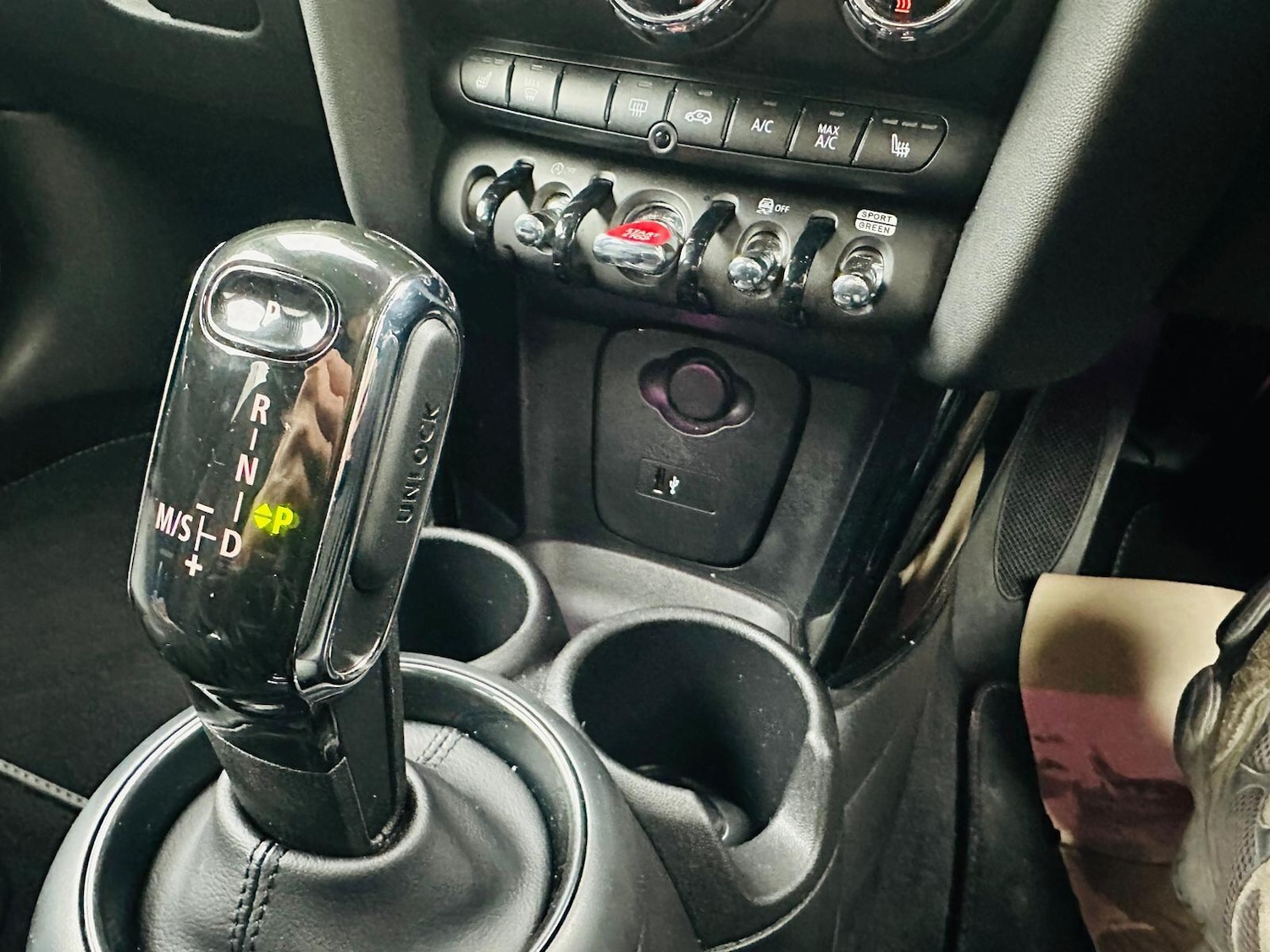 Used MINI Hatch 2021 for sale - 76432144: Photo 26