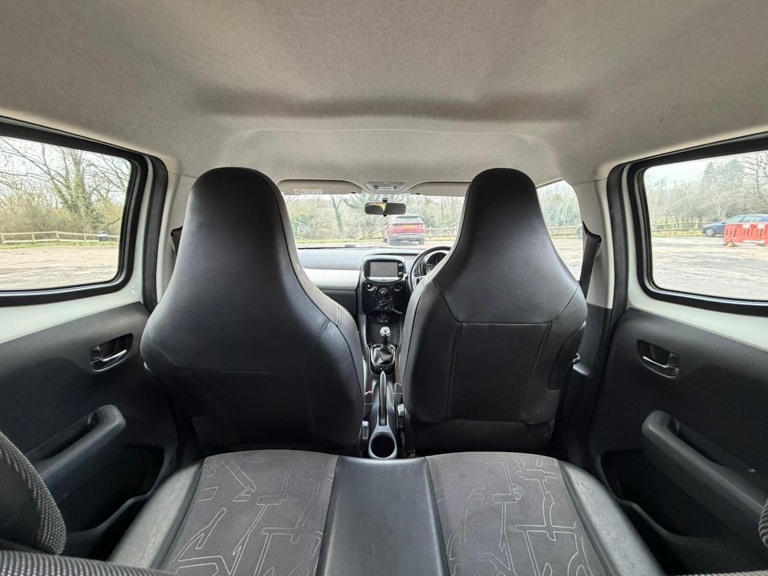 Used Toyota AYGO 2015 for sale - 77376604: Photo 22