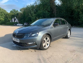 Used Skoda Octavia 2020 for sale - 75478551: Photo