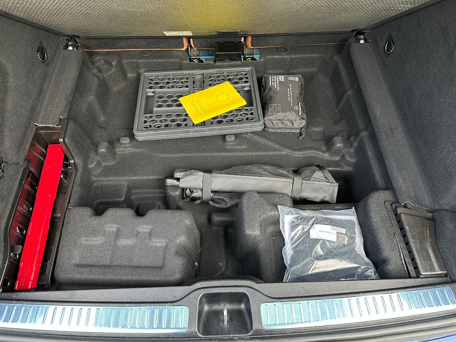 Used Mercedes-Benz GLC 2021 for sale - 76742347: Photo 23