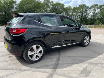 Used Renault Clio 2016 for sale - 75609797: Photo