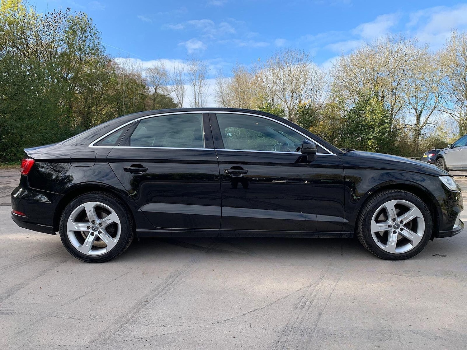 Used Audi A3 2017 for sale - 76388037: Photo 7