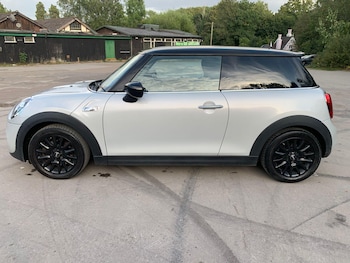 Used MINI Hatch 2020 for sale - 75708281: Photo