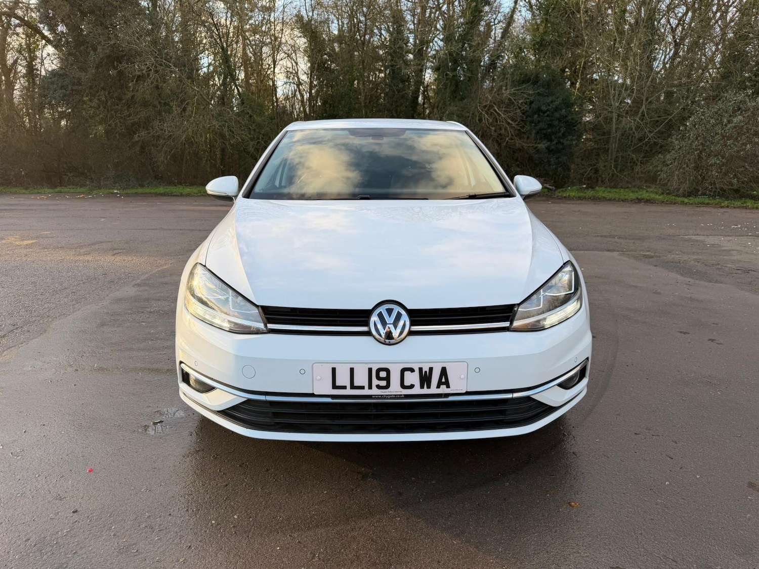 Used Volkswagen Golf 2019 for sale - 77291908: Photo 2