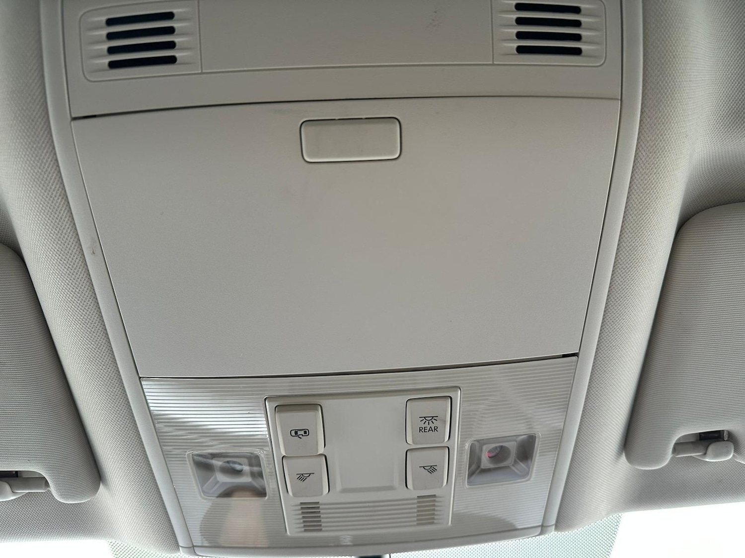 Used Volkswagen Passat 2016 for sale - 76886309: Photo 17