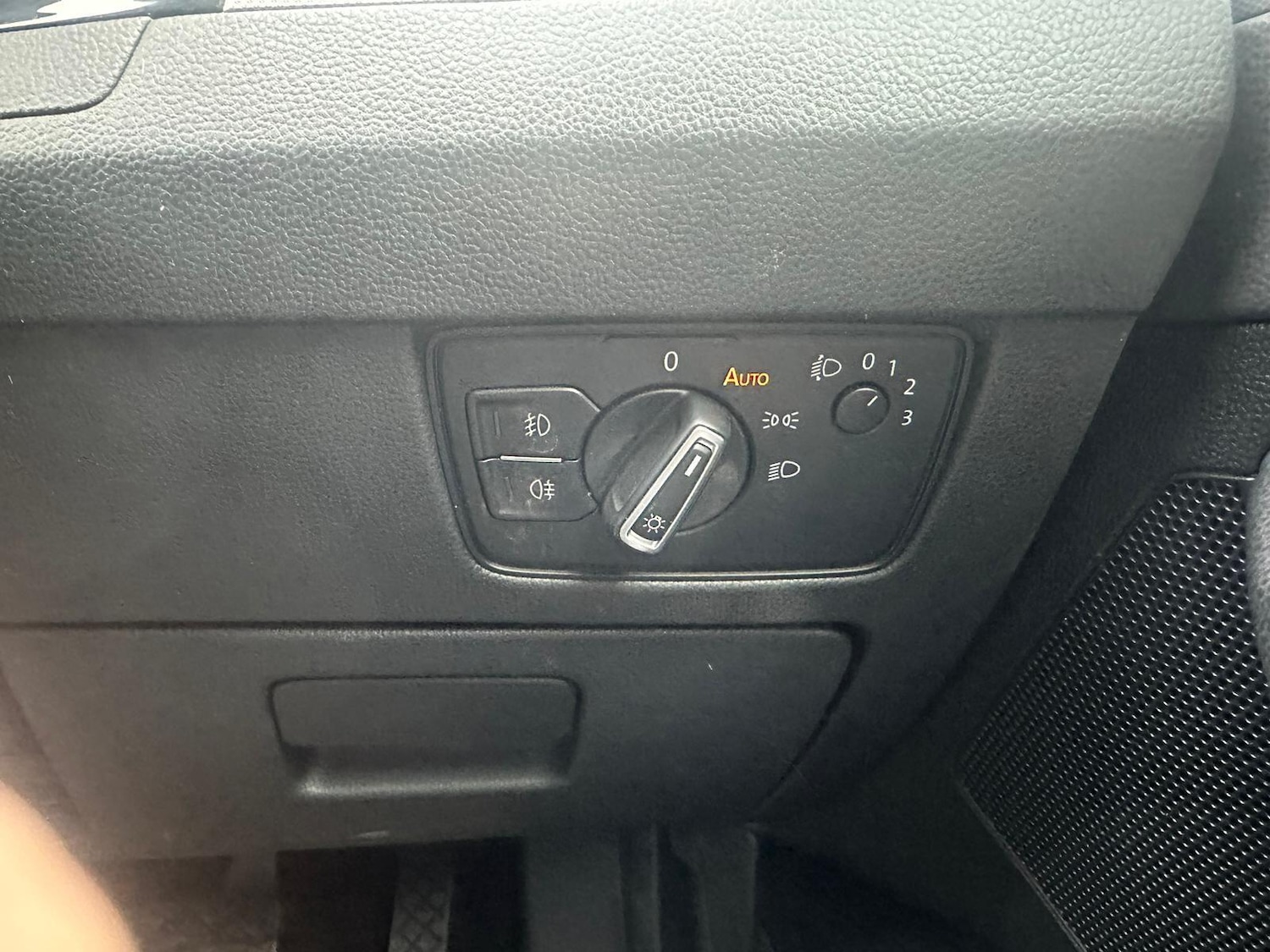 Used Volkswagen Passat 2016 for sale - 76886309: Photo 21