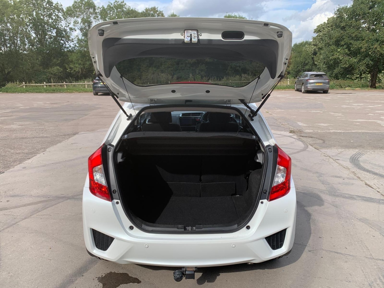Vehicle 28
