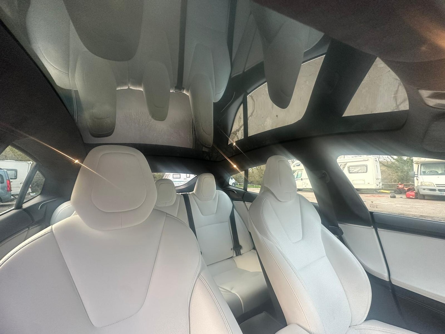 Used Tesla Model S 2018 for sale - 76645910: Photo 12