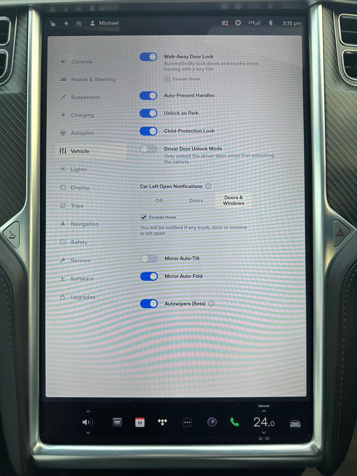 Used Tesla Model S 2018 for sale - 76645910: Photo 18