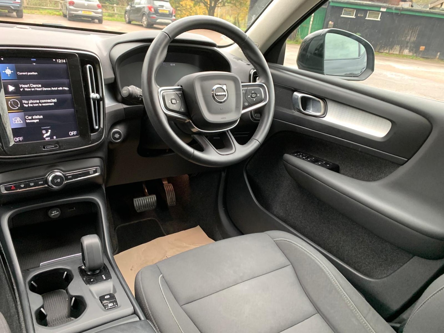 Used Volvo XC40 for sale - 76997109: Photo 13