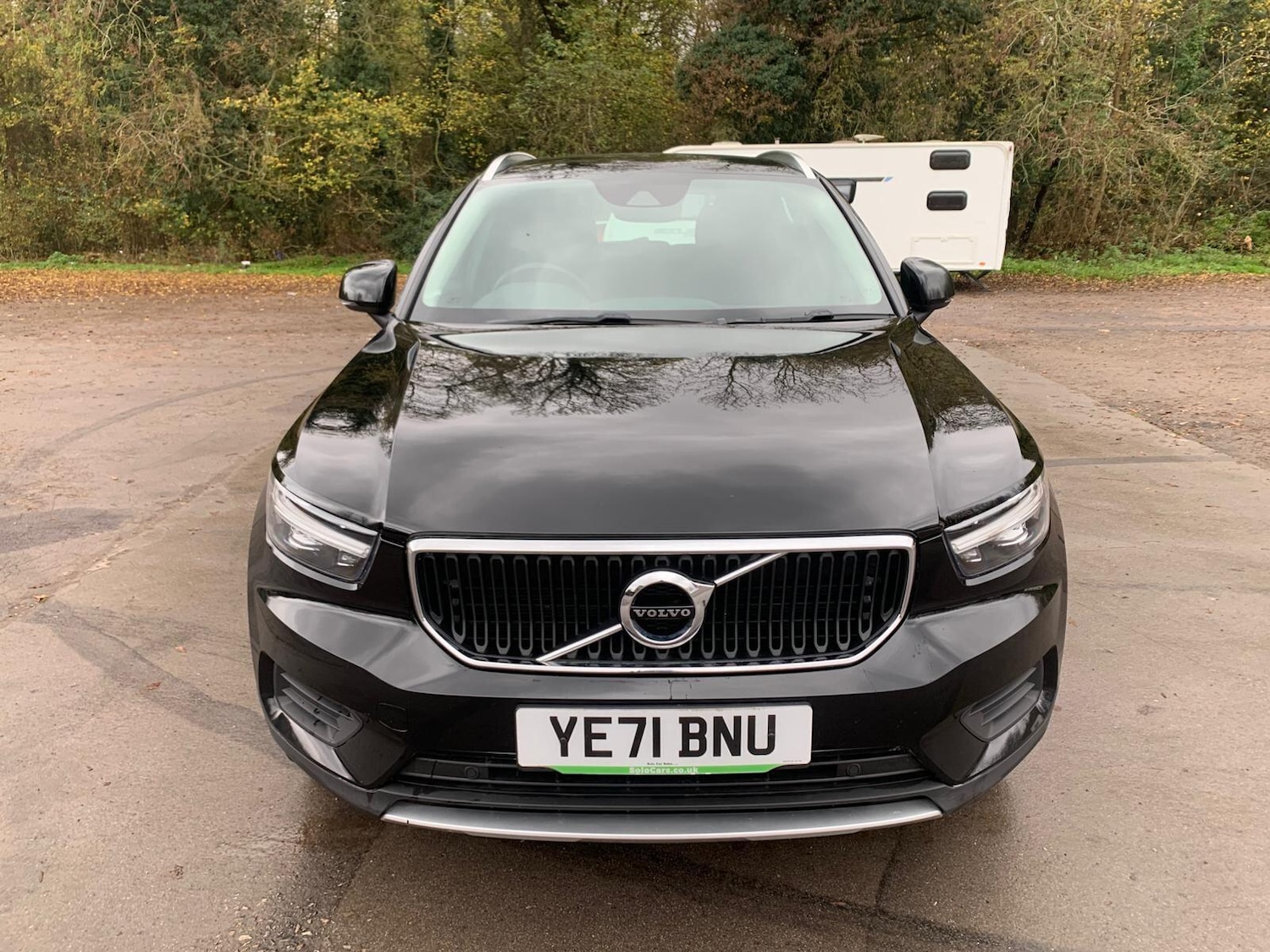 Used Volvo XC40 for sale - 76997109: Photo 2