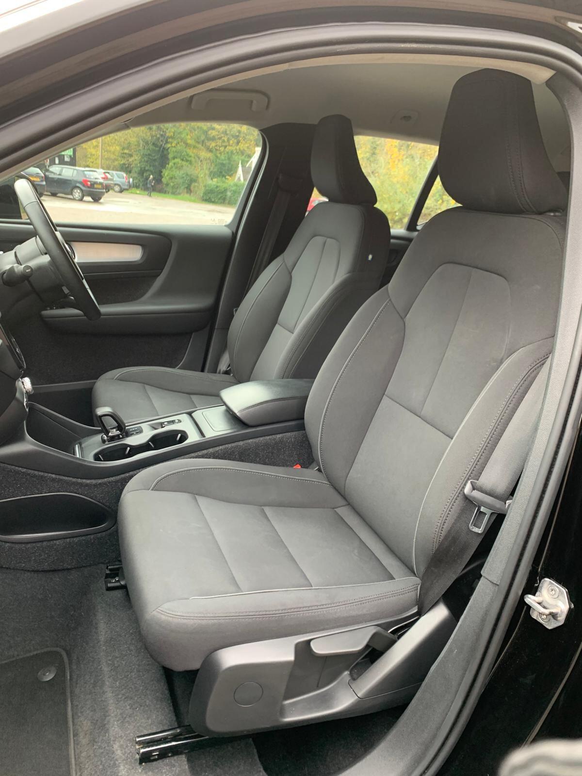 Used Volvo XC40 for sale - 76997109: Photo 21