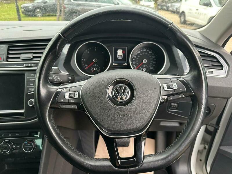 Used Volkswagen Tiguan 2016 for sale - 76498620: Photo 10