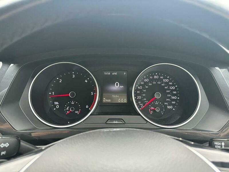 Used Volkswagen Tiguan 2016 for sale - 76498620: Photo 11