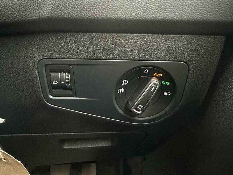 Used Volkswagen Tiguan 2016 for sale - 76498620: Photo 30