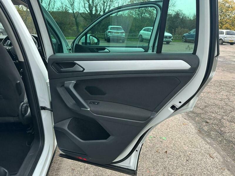 Used Volkswagen Tiguan 2016 for sale - 76498620: Photo 37