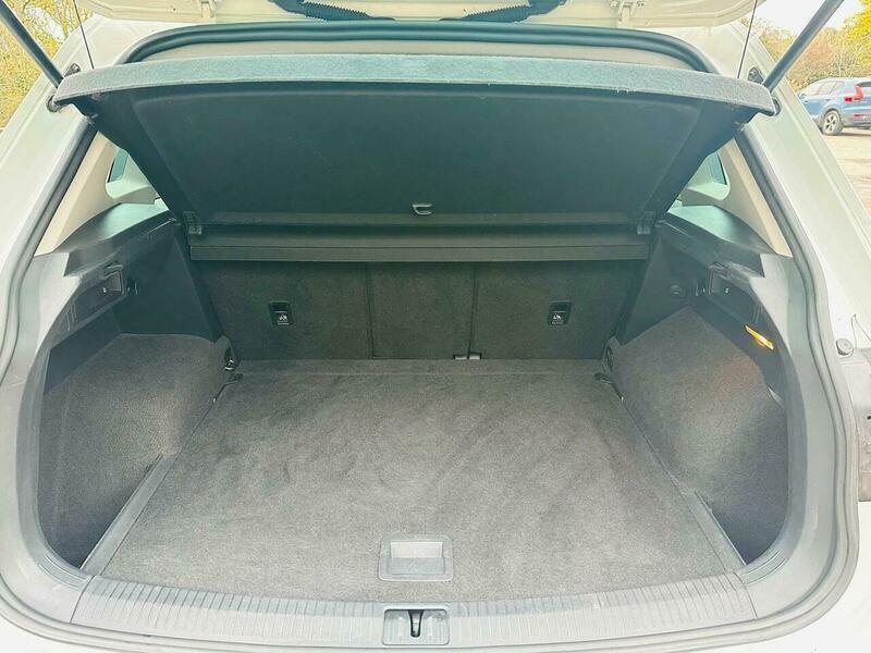 Used Volkswagen Tiguan 2016 for sale - 76498620: Photo 44