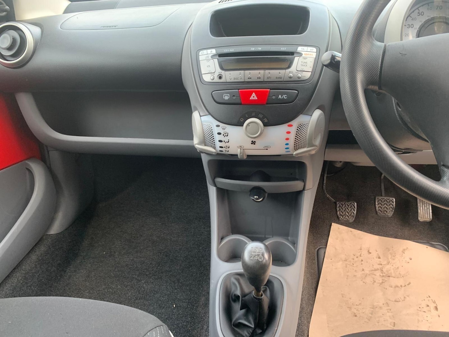 Used Peugeot 107 2009 for sale - 76550445: Photo 13