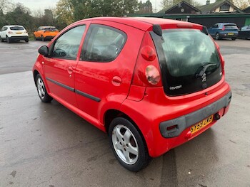 Used Peugeot 107 2009 for sale - 76550445: Photo