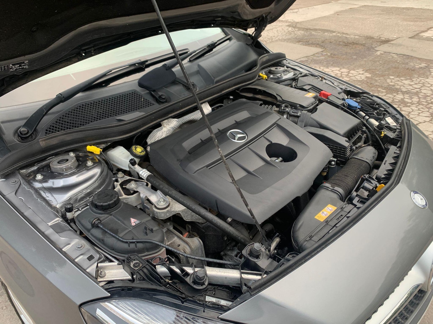 Used Mercedes-Benz A-Class 2016 for sale - 76013627: Photo 40