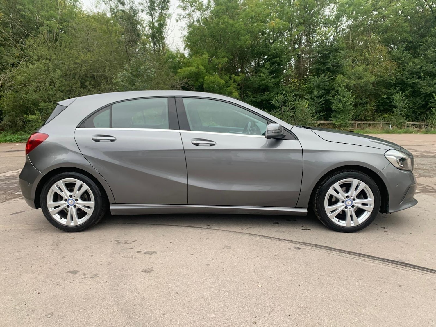 Used Mercedes-Benz A-Class 2016 for sale - 76013627: Photo 7