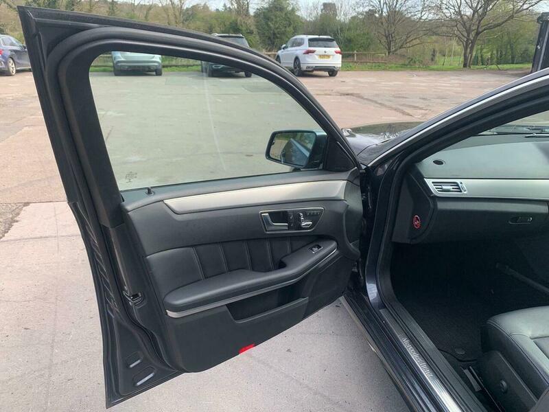 Used Mercedes-Benz E Class 2014 for sale - 78148175: Photo 26
